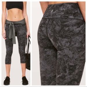 ▪️Lululemon▪️Wunder Under Crop III